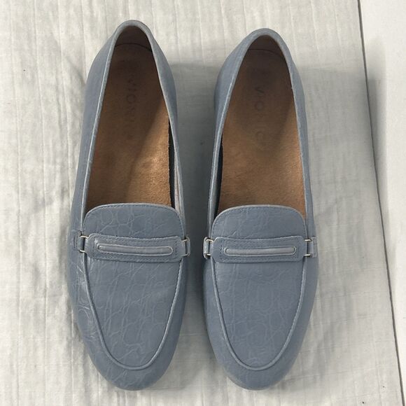 Vionic Newport Slip On Loafers Women's 7.5 Blue Leather coastal preppy comfort - Picture 2 of 6